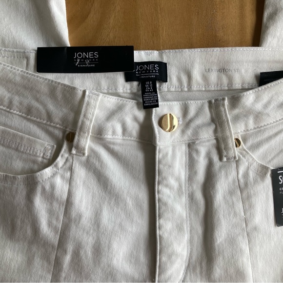 NWT- Jones New York Signature - Lexington - Picture 4 of 5